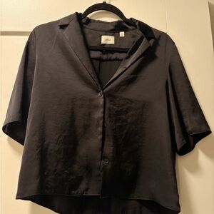 Aritzia Wilfred Black Short Sleeve Satin Blouse